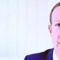 Facebook首席执行官在美国联邦贸易委员会作反托拉斯调查