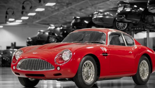 阿斯顿马丁765万美元的DB4 GT Zagato Continuation赛车首次亮相