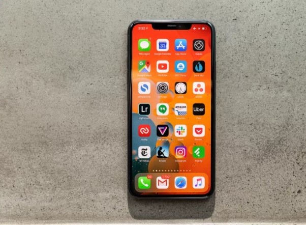 分析师Ming Chi Kuo表示苹果的iPhone 12系列将没有高刷新率的120Hz显示屏