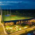 Topgolf Augusta开设首个露天单层场地设计