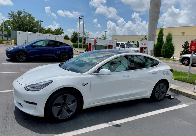 Model 3和Model Y电池组很快将统一规格
