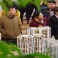 开发商拿地建房 开始出售房子的时候