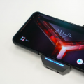 华硕即将推出的ROG Phone III具有高达16GB的RAM，但没有耳机插孔