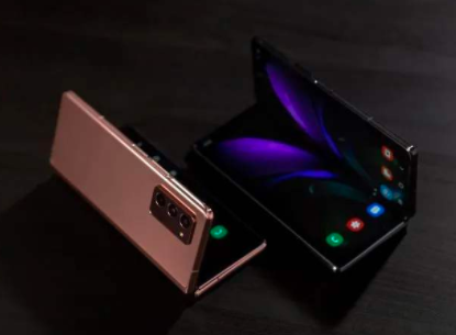 三星Galaxy Z Fold S可提供360度的铰链