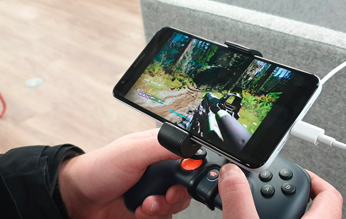 Razer的Kishi将您的手机变成可以玩Google Stadia的Nintendo Switch