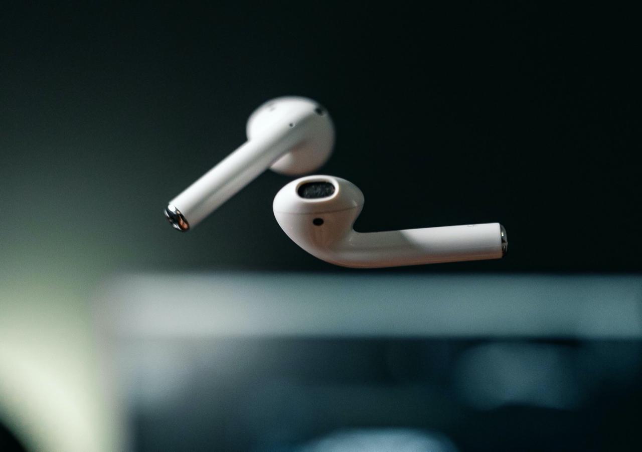AirPods Studio的盛大发布会，这是苹果价格合理的耳挂式耳机