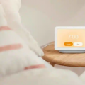 谷歌的Nest在新的保健技术领域增加了睡眠跟踪功能