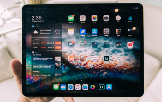 新的12.9英寸iPad Pro的厚度将增加0.5毫米，以容纳微型LED显示屏