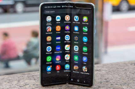 三星新一代可折叠智能手机Galaxy Z Fold2 5G的预告已经出现