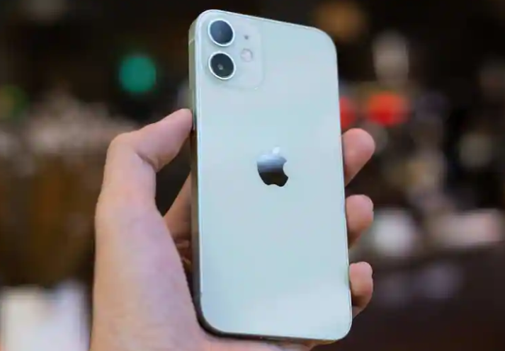 传闻iPhone 14可能会采用“一体式”摄像头设计